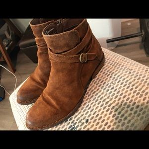 BORN, booties size 8.5
